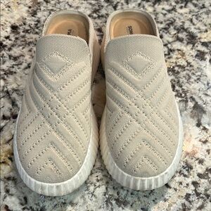 Sonoma Beige Slip-On Shoes